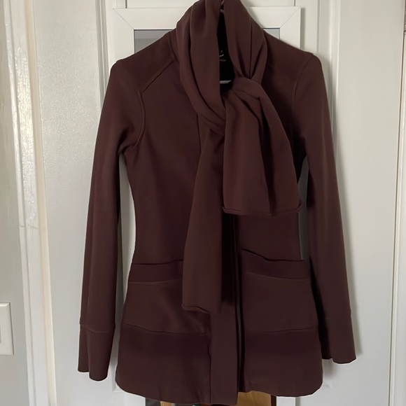 Beyond Yoga Chocolate Brown Swestshirt with Scarf button up jacket XS EUC - Picture 2 of 14